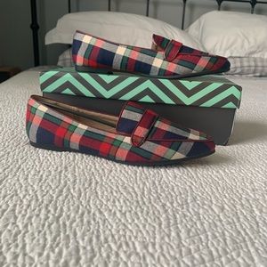 Women’s size 8 plaid loafer